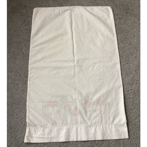 Single Pillowcase Handmade Floral Needlepoint Embroidered 18x29 Vintage Case - Picture 10 of 10